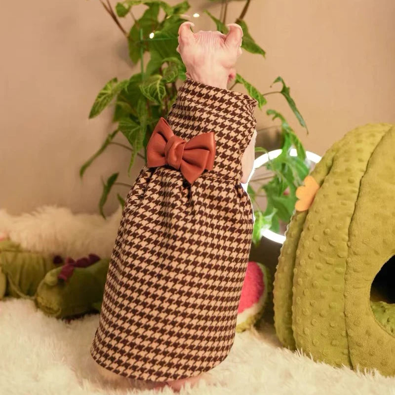 Luxury Bowknot Dress for Sphynx Cats – Sleeveless Pink Skirt Vest for Female Cats, Sweet Spring Pet Outfit.