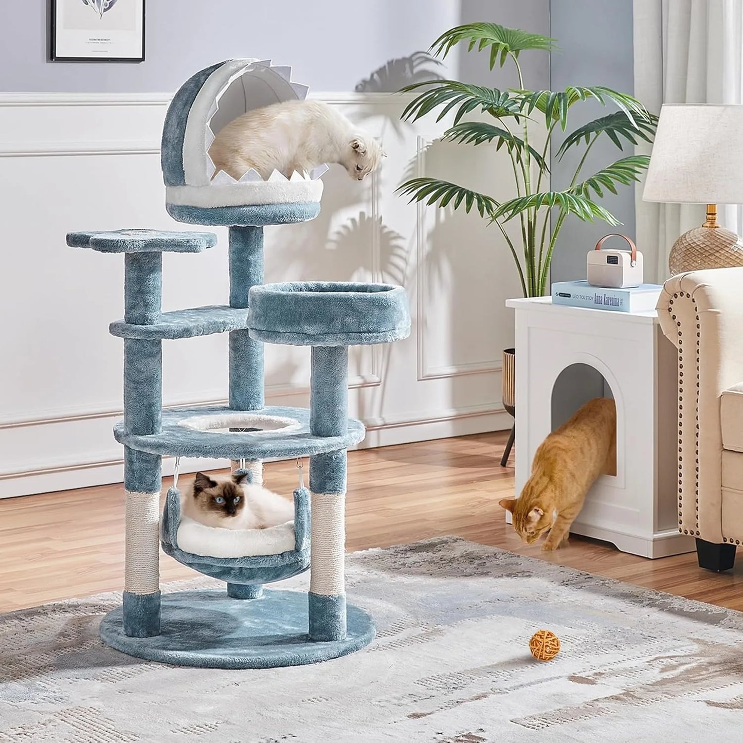 45.5-Inch Ocean-Themed Cat Tree – Multi-Level Plush Cat Tower with Shark Mouth Nest & Sea Star Accents for Indoor Cats.