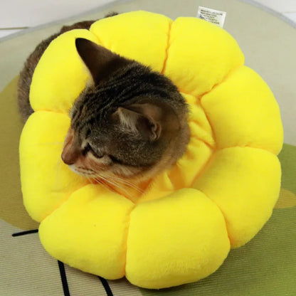 Sunflower Pet Elizabethan Collar – Adjustable Soft Plush Recovery Cone for Cats & Dogs, Anti-Lick & Anti-Bite Wound Protection for Healing Care.