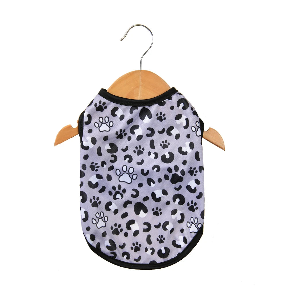 Leopard Print Pet Vest – Breathable Summer T-Shirt for Small Dogs & Cats, Stylish Puppy & Kitten Fashion Outfit.