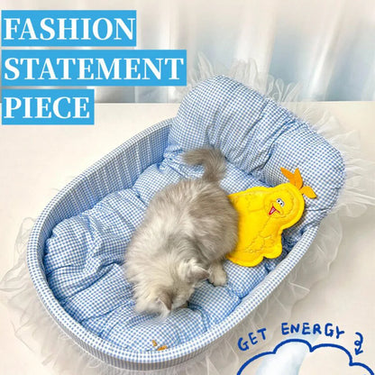 Cute Lace-Trimmed Pet Sofa Bed – Washable Removable Plush Oval Cushion for Cats & Small Dogs, Four-Season Princess-Style Sleeping Bed.
