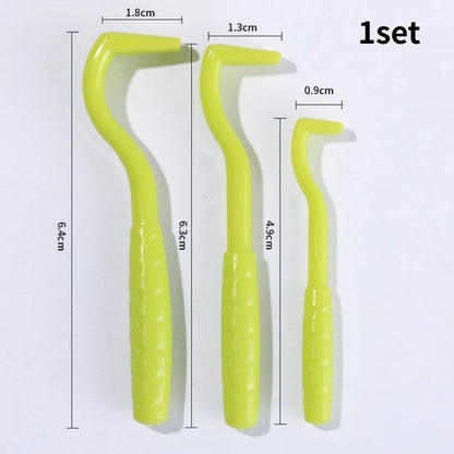 1/3PCS Tick & Flea Remover Tool Set – Portable Hook & Tweezer Extractor for Dogs & Cats, Practical Pet Grooming Accessory.