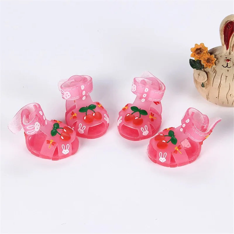 Breathable Waterproof Pet Shoes – Non-Slip Summer & Rain Sandals for Small Dogs, Trendy Protective Dog Boots for Outdoor Use.