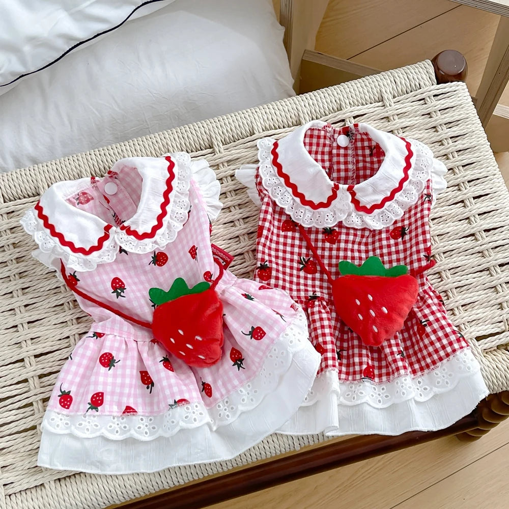 Strawberry Plaid Pet Dress – Cute Summer & Spring Outfit for Female Dogs, Puppies & Cats, Lightweight Clothing for Small & Medium Pets.