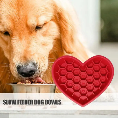 Pet Slow Feeder Bowl – Silicone Heart-Shaped Dog & Cat Bowl with Non-Slip Suction Cups, Anti-Choking Feeding Design.