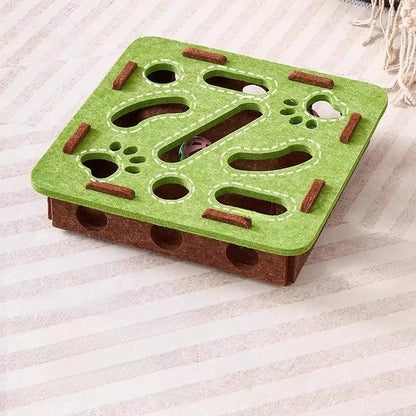 Cat Puzzle Toy Felt Box – Interactive Exercise & Hunting Game with Ball for Indoor Cats, Fun Entertainment and Mental Stimulation Toy.