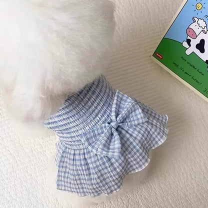 Summer Strawberry Pet Dress – Cute Mesh Suspender Skirt Outfit for Dogs & Puppies, Lightweight Breathable Pet Clothing.