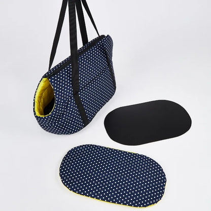 Portable Pet Carrier Bag – Breathable Mesh Foldable Shoulder & Handheld Travel Bag for Small to Medium Dogs & Cats, Warm Winter Design.