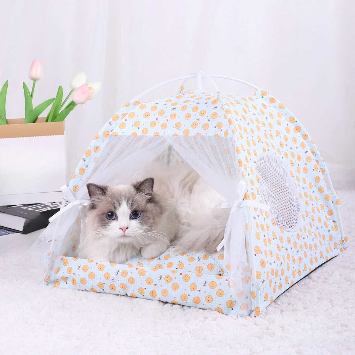 Summer Foldable Semi-Enclosed Pet Tent Bed with Breathable Design for Cats and Small Dogs.