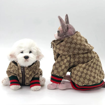 Autumn & Winter Patterned Pet Jacket – Fashionable Designer Windbreaker Coat for Dogs, Puppies & Kittens.