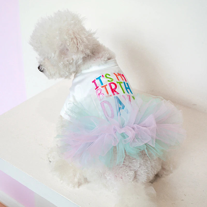 Layered Rainbow Veil Pet Dress – Princess Summer Outfit with Short Sleeves for Small Dogs & Cats, Perfect for Birthdays and Special Occasions.