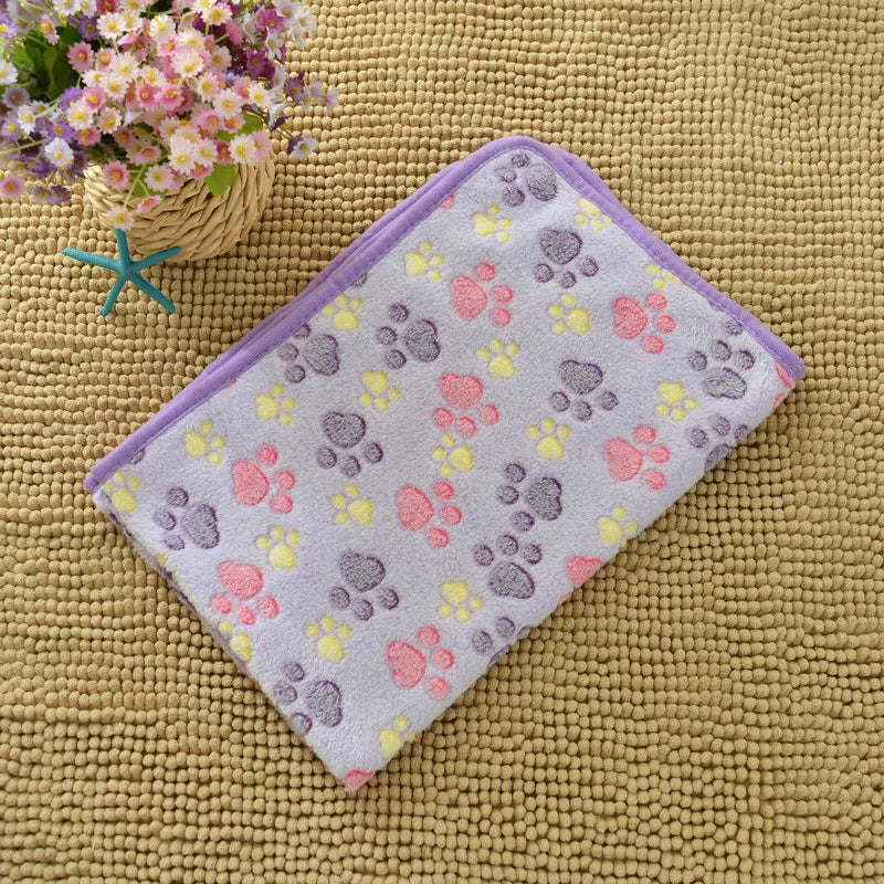 Flannel Pet Blanket – Cute Paw Print Warm & Comfortable Mat for Puppies, Kittens, Cats & Dogs.