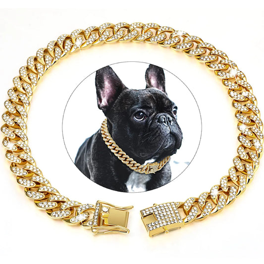 Diamond Cuban Link Pet Collar – Stylish Metal Chain Walking Collar with Secure Buckle for Dogs & Cats, Luxury Jewelry Accessory.