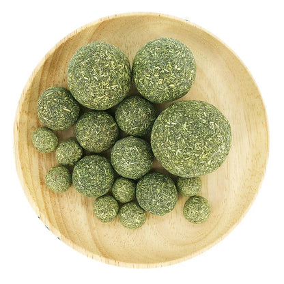 Edible Catnip Ball Toy – Safe & Healthy Mint Cat Toy for Chasing, Teeth Cleaning & Digestive Support for Cats.