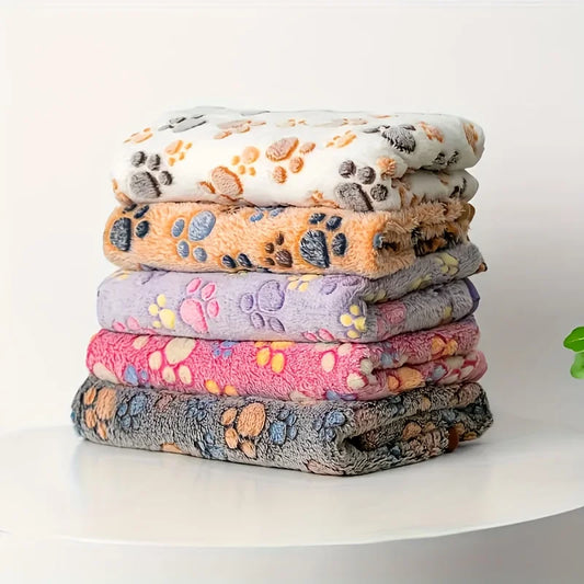 Flannel Pet Blanket – Cute Paw Print Warm & Comfortable Mat for Puppies, Kittens, Cats & Dogs.