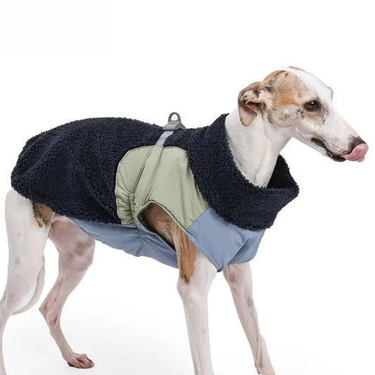 Winter Dog Coat – Warm Windproof Lamb Fleece Vest with Leash Clip, Soft Pet Jacket for Small, Medium & Large Dogs (S–2XL).
