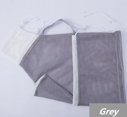 Cat Grooming Shower Bag – Adjustable Mesh Restraint Bag for Bathing, Nail Trimming & Grooming, Helps Prevent Scratching.