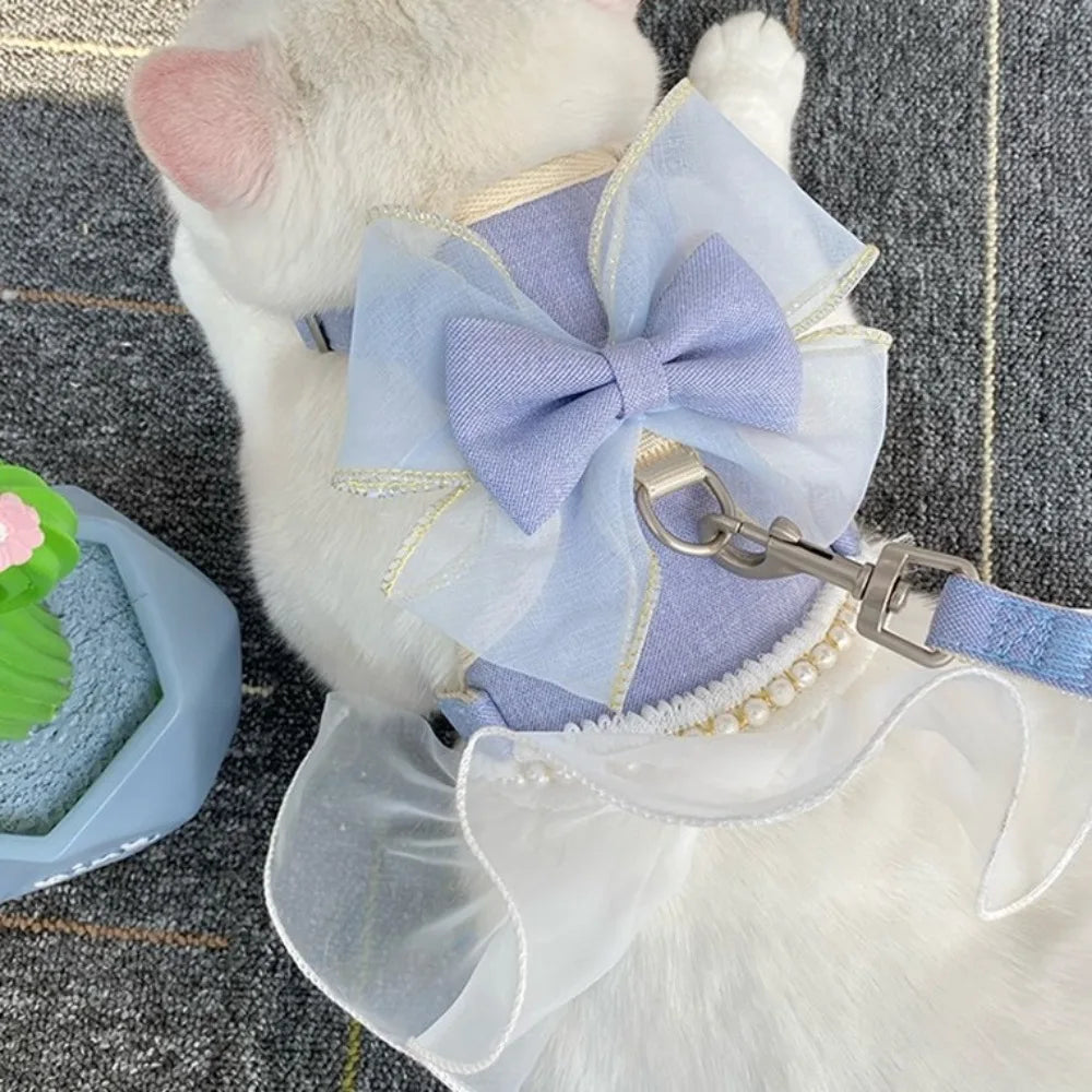 Princess Style Cat Harness & Leash – Breathable Adjustable Nylon Vest with Bowknot, Cute Pet Chest Strap for Walks & Photoshoots.