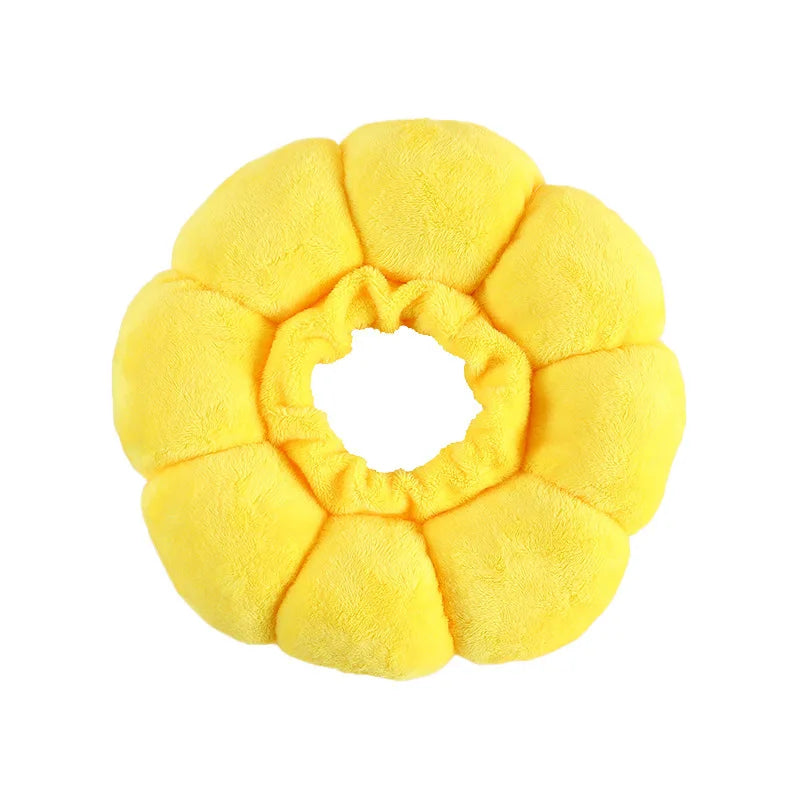 Sunflower Pet Elizabethan Collar – Adjustable Soft Plush Recovery Cone for Cats & Dogs, Anti-Lick & Anti-Bite Wound Protection for Healing Care.