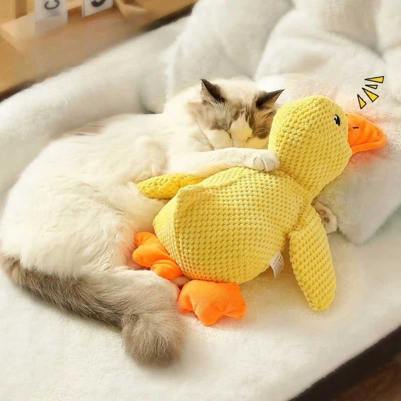 Duck Plush Dog Toy – Durable Chew-Resistant Squeaky Toy for Small & Large Dogs, Soft Companion for Teeth Grinding & Playtime.