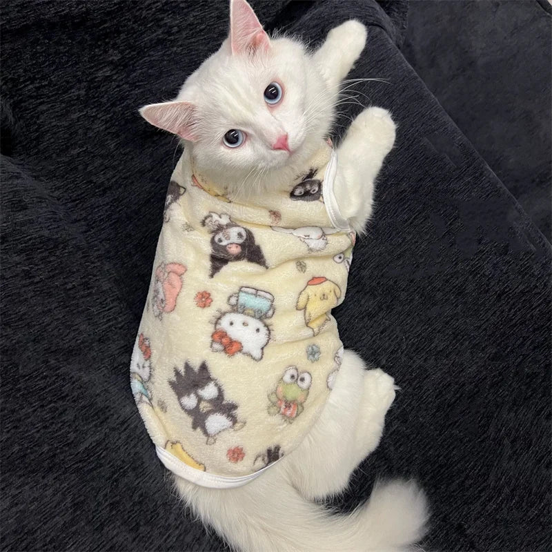 Winter Warm Hello Kitty Pet Sweater – Kawaii Pullover Costume for Cats & Small Pets, Cozy Cold Weather Clothing.