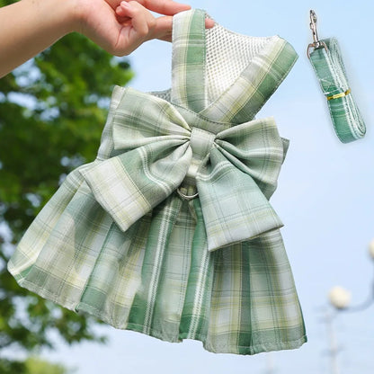 Reusable Plaid Pet Harness Dress – Adjustable Washable Dog Skirt with Leash Attachment, Lightweight Bowknot Design.