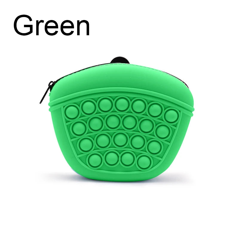 Portable Silicone Dog Treat Bag – Outdoor Waist Pack for Pet Training, Convenient Snack & Dog Food Storage Pouch.
