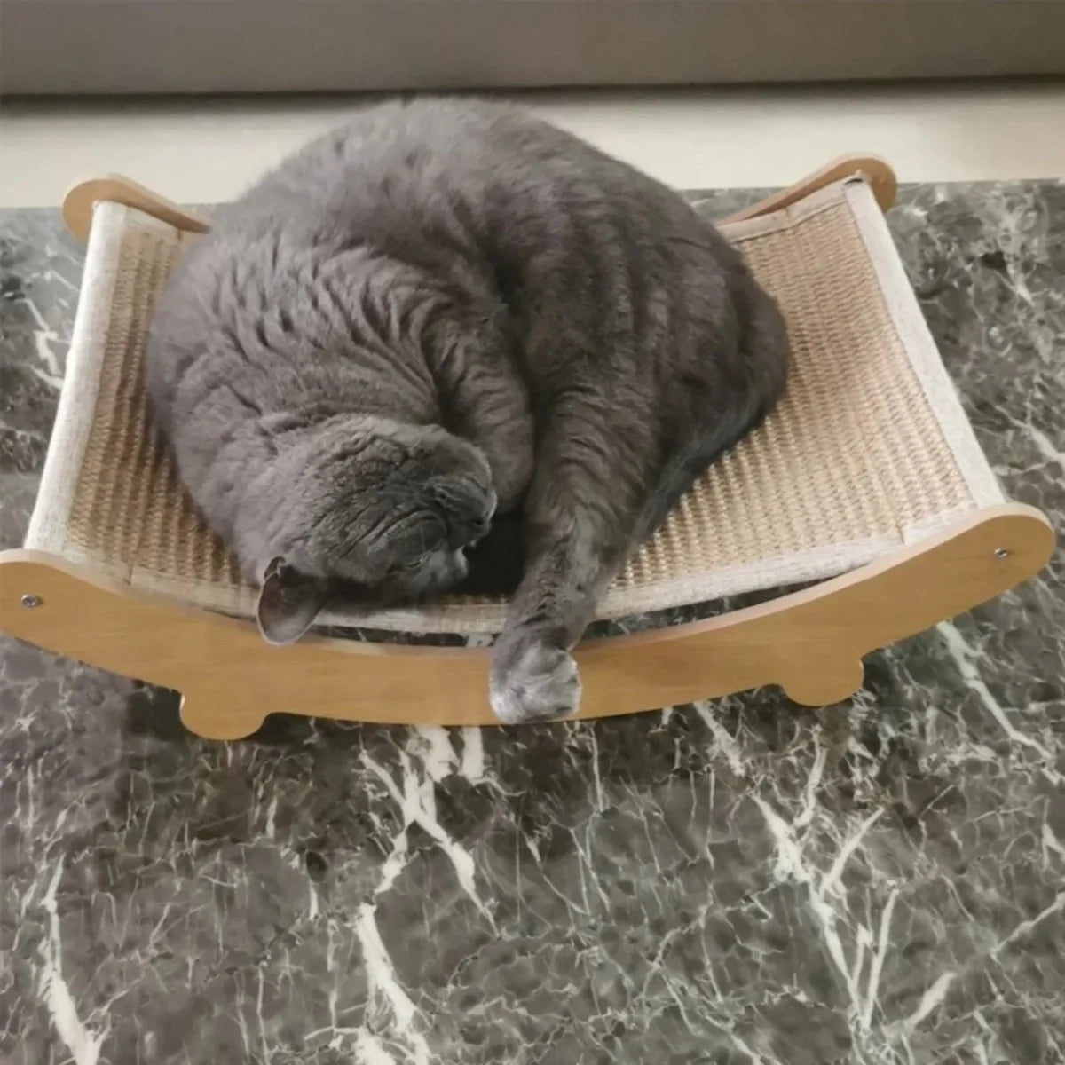 Wooden Cat Scratching Pad – Multifunctional Detachable Cat Scratch Board & Cozy Sleeping Bed, Durable Wear-Resistant Toy for Kittens & Cats.