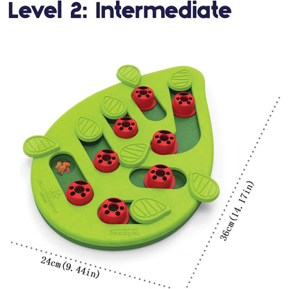 Interactive Cat Puzzle Toy – Slow Feeder Play Toy with Scratch Board for Indoor Cats, Fun Mental Stimulation & Feeding Game.