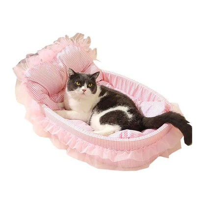 Cute Lace-Trimmed Pet Sofa Bed – Washable Removable Plush Oval Cushion for Cats & Small Dogs, Four-Season Princess-Style Sleeping Bed.